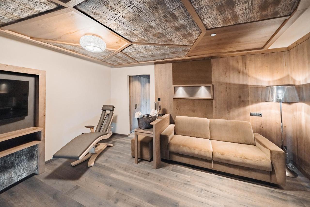 Leitgam Luxury Hotel For Two Chienes Buitenkant foto