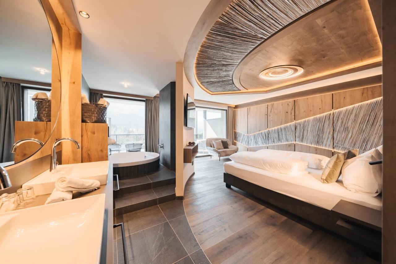 Leitgam Luxury Hotel For Two Chienes Buitenkant foto